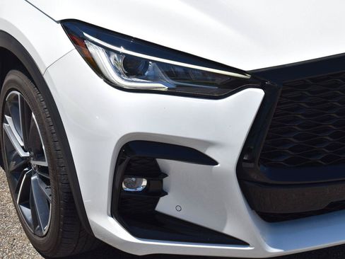Used 2024 INFINITI QX50 Sport FWD image 18