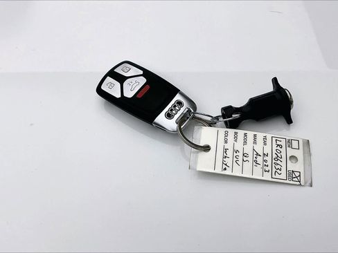 Used 2023 Audi Q5 2.0T Premium Plus w/ Premium Plus Package image 16