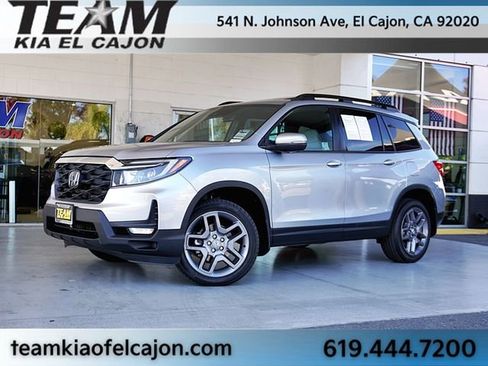 Used 2023 Honda Passport EX-L image 2
