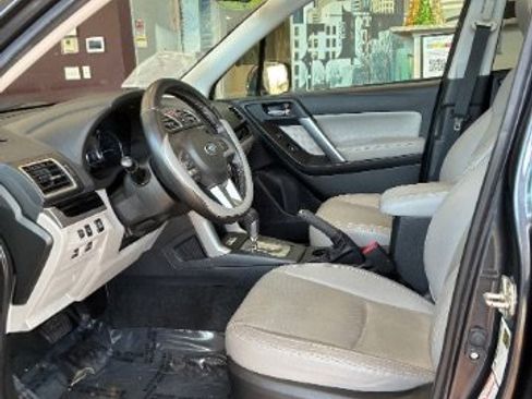 Used 2017 Subaru Forester 2.5i Limited image 18