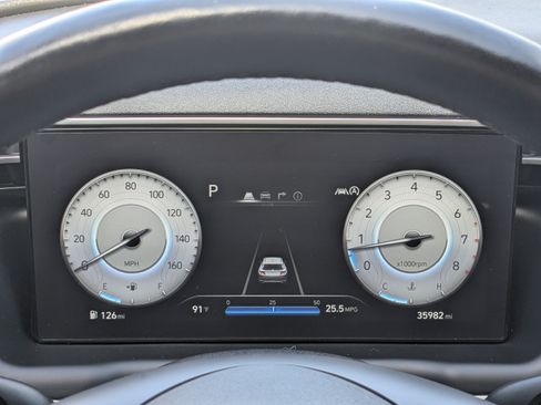 Used 2024 Hyundai Tucson Limited FWD image 35