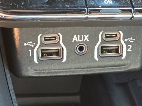 Used 2025 Dodge Durango R/T w/ Blacktop Package AWD/4WD image 12