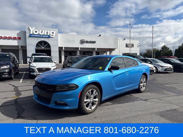 Used 2023 Dodge Charger SXT w/ Navigation & Travel Group AWD/4WD image 3