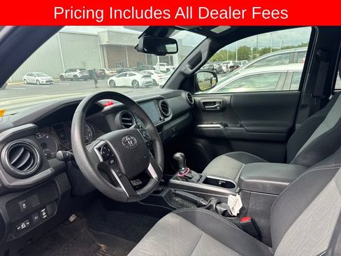 Used 2022 Toyota Tacoma TRD Sport RWD image 10