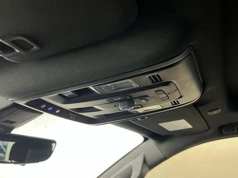 Used 2021 Chevrolet Tahoe High Country w/ Premium Package image 27