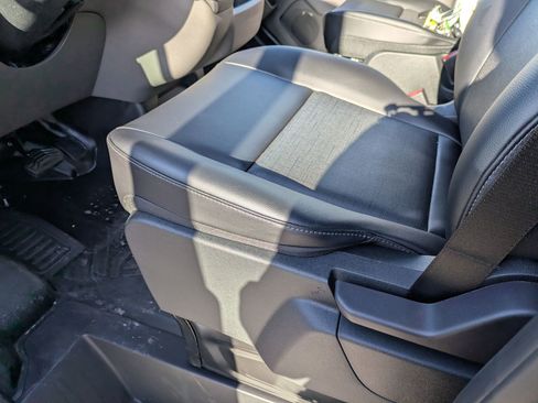 New 2026 Ford Transit 250 148 Medium Roof RWD image 13