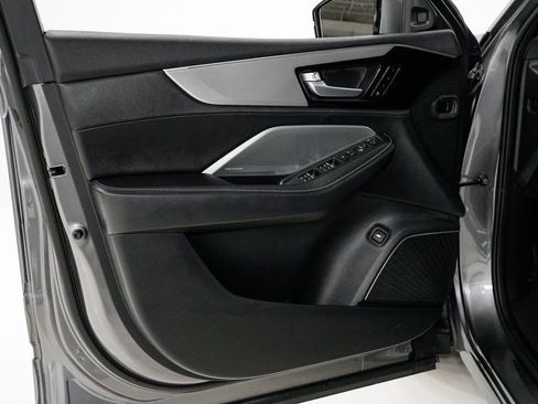 Used 2025 Acura MDX w/ Technology Package image 7