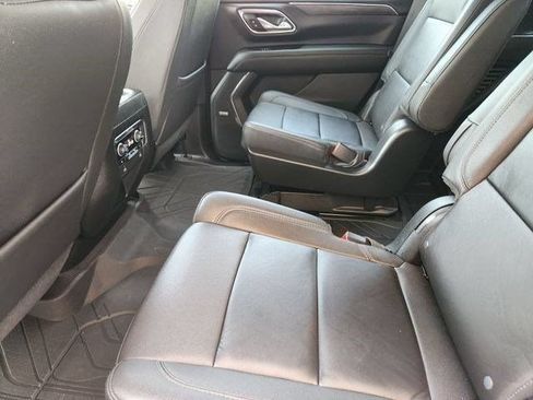 Used 2023 Chevrolet Tahoe Z71 w/ Z71 Off-Road Package AWD/4WD image 23