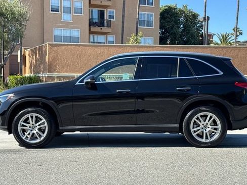 Used 2023 Mercedes-Benz GLC 300 image 7