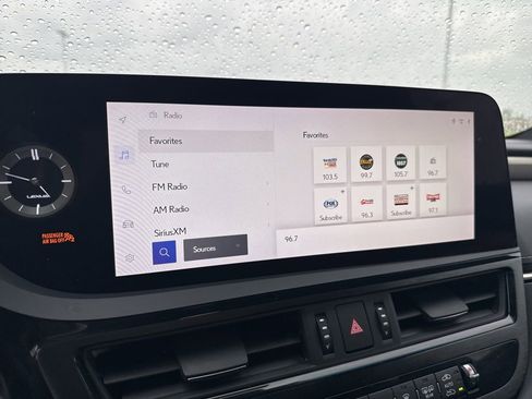 Used 2023 Lexus ES 350 F Sport FWD image 18