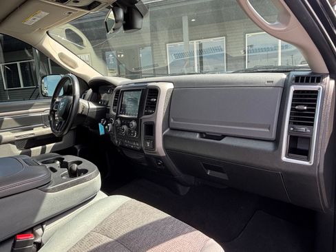 Used 2018 RAM 1500 Big Horn AWD/4WD image 23