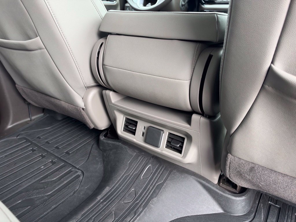 Used 2026 GMC Sierra 1500 SLT w/ X31 Off-Road Package AWD/4WD image 19
