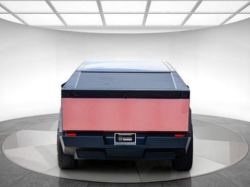 Used 2024 Tesla Cybertruck AWD Crew Cab image 3