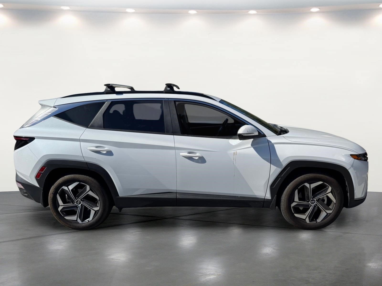Used 2022 Hyundai Tucson SEL w/ Convenience + Premium Package FWD image 12