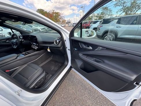 New 2025 Chevrolet Blazer EV LT image 14