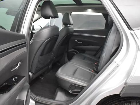 Used 2024 Hyundai Tucson Limited image 15