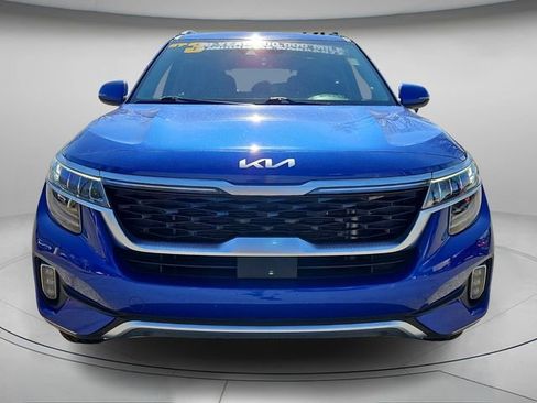 Used 2023 Kia Seltos SX w/ SX Sunroof Package image 5