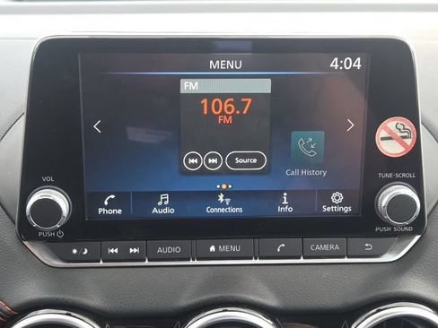 Used 2025 Nissan Sentra SR FWD image 24