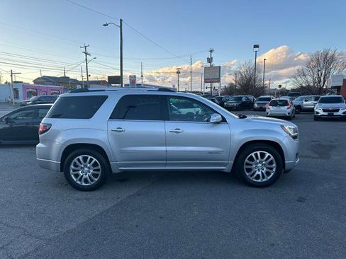 Used 2016 GMC Acadia Denali image 4