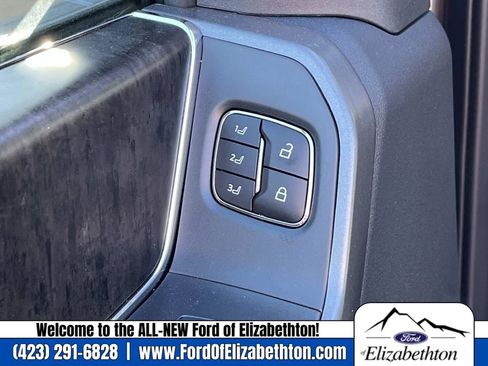 New 2025 Ford F350 Lariat w/ Chrome Package image 22