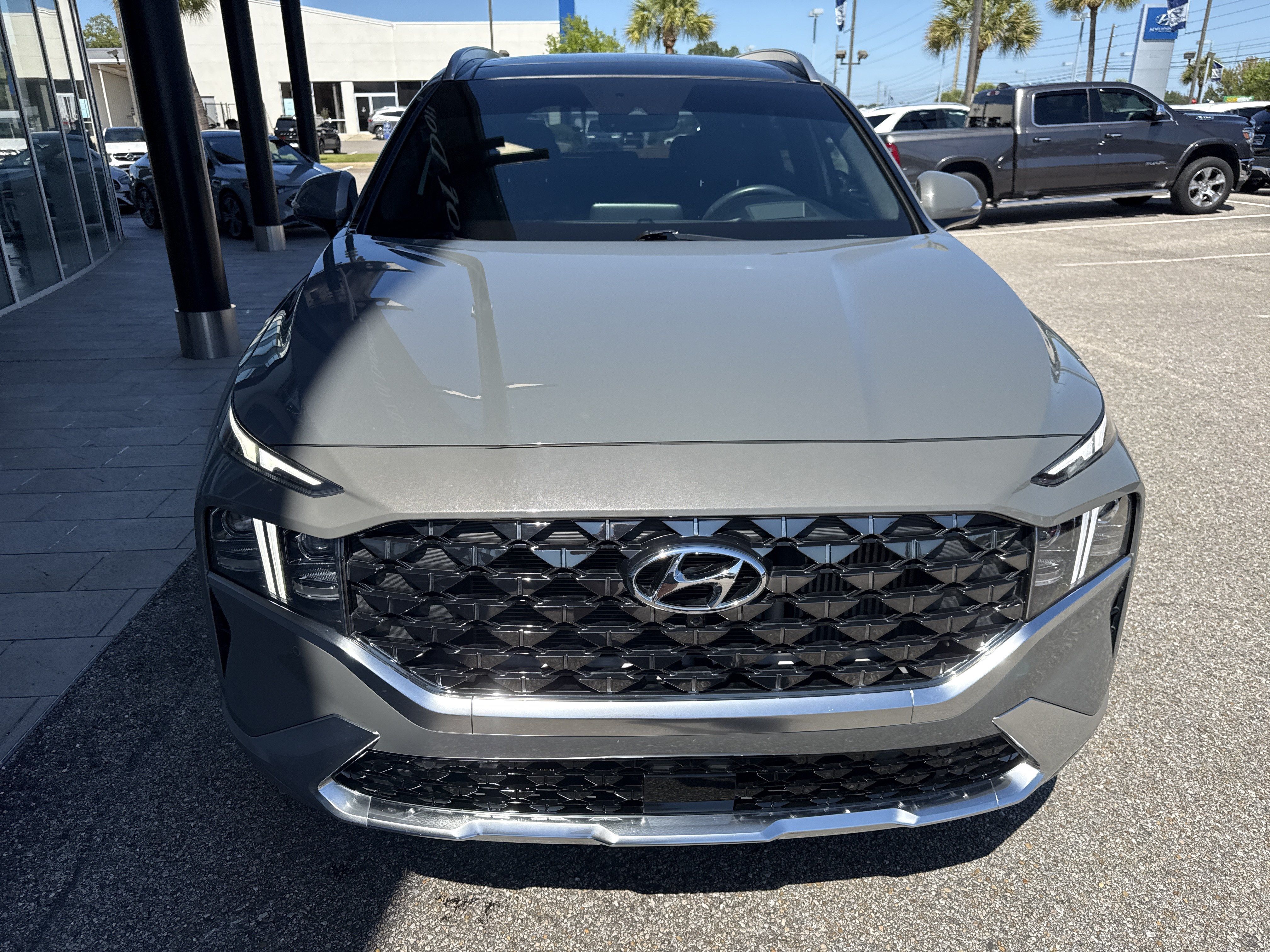 Used 2023 Hyundai Santa Fe Calligraphy FWD image 6