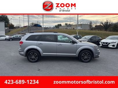 Used 2018 Dodge Journey SE w/ Connectivity Group