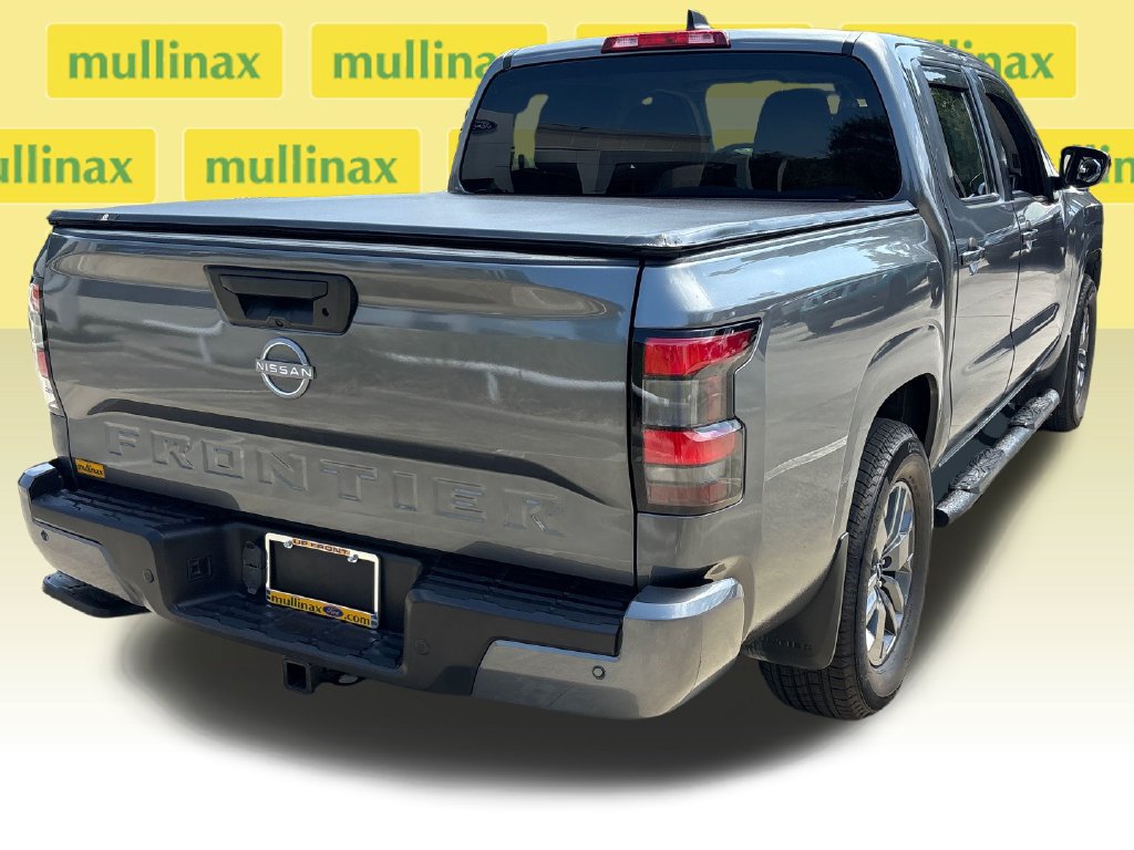 Used 2025 Nissan Frontier SV w/ Tow Package RWD image 4