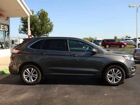 Used 2018 Ford Edge SEL w/ Equipment Group 201A AWD/4WD image 4