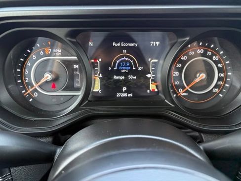 Used 2025 Jeep Gladiator Rubicon AWD/4WD image 26