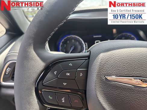 New 2026 Chrysler Pacifica Limited w/ Uconnect Theater Family Group image 20