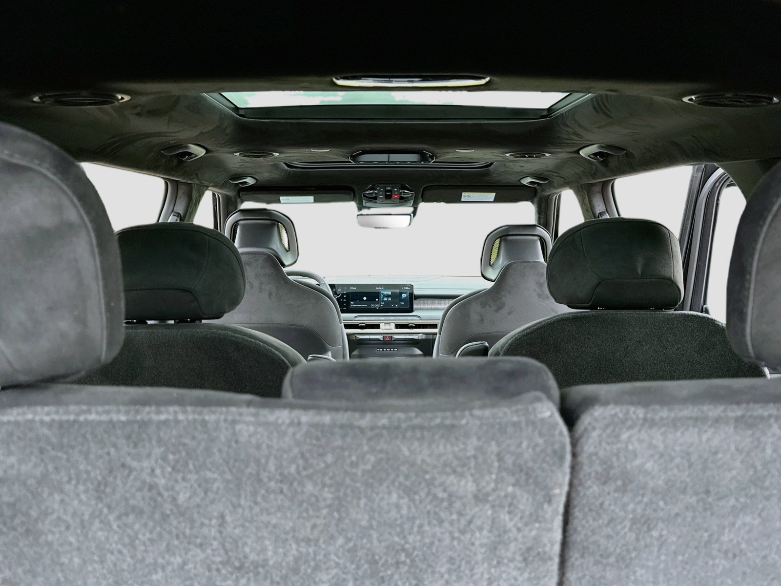 New 2027 Kia Telluride SX Prestige AWD/4WD image 8