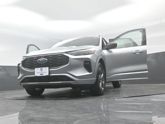 Certified 2024 Ford Escape ST-Line AWD/4WD image 30