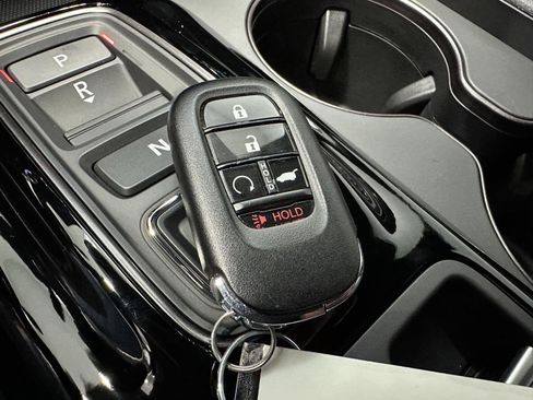 Certified 2025 Honda Pilot TrailSport image 33