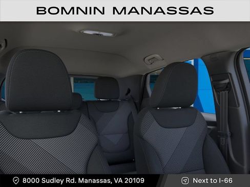 New 2027 Chevrolet Bolt LT w/ Comfort Package FWD image 24