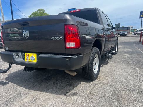 Used 2020 RAM 1500 Tradesman AWD/4WD image 3