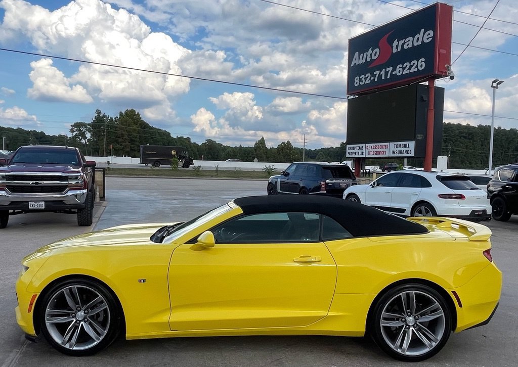 Used 2018 Chevrolet Camaro LT w/ RS Package RWD image 5