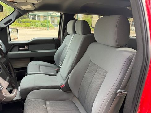 Used 2014 Ford F150 XLT w/ Equipment Group 302A Luxury AWD/4WD image 14