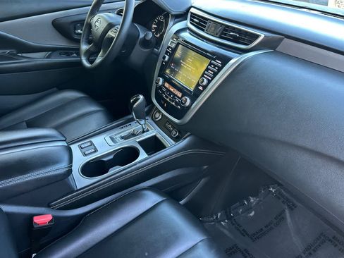 Certified 2023 Nissan Murano SV w/ SV Midnight Edition Package FWD image 19