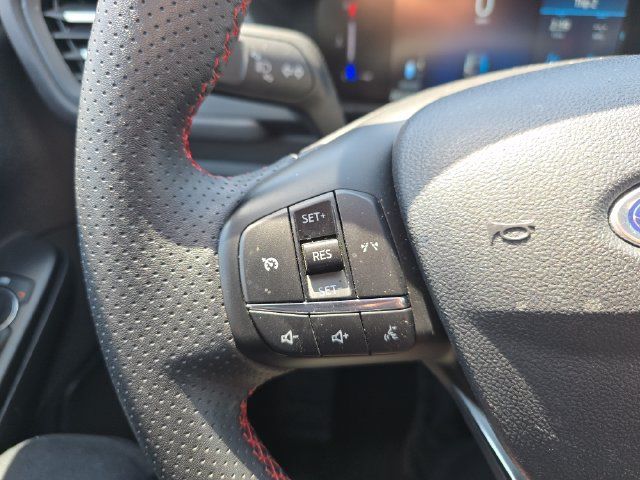 Certified 2025 Ford Escape ST-Line AWD/4WD image 20