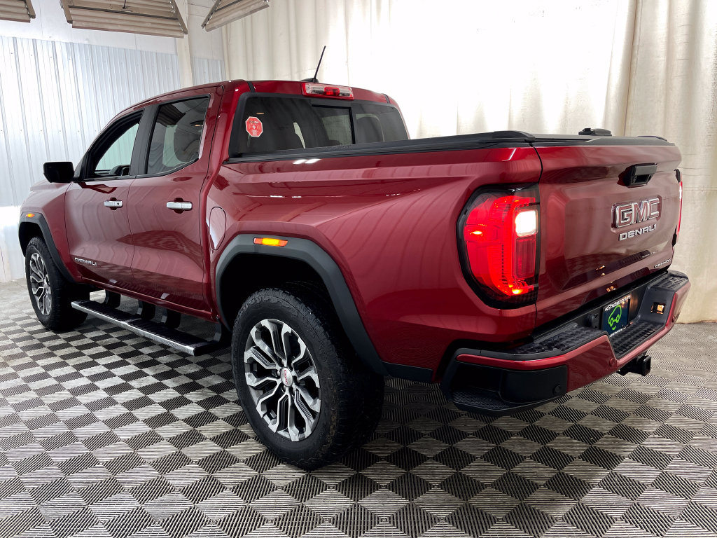 Used 2023 GMC Canyon Denali AWD/4WD image 19