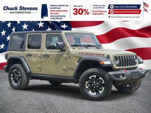 Used 2025 Jeep Wrangler Unlimited Rubicon AWD/4WD image 3