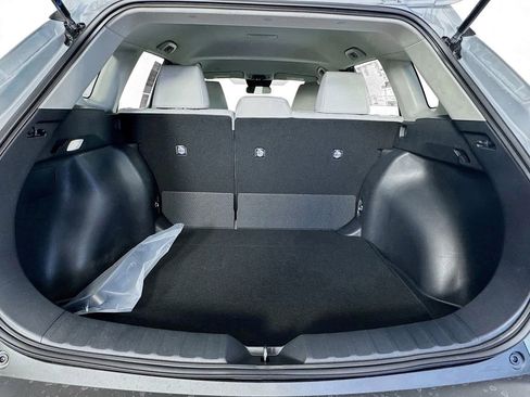 Used 2026 Toyota Corolla Cross L FWD image 26