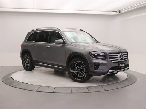 New 2026 Mercedes-Benz GLB 250 image 16