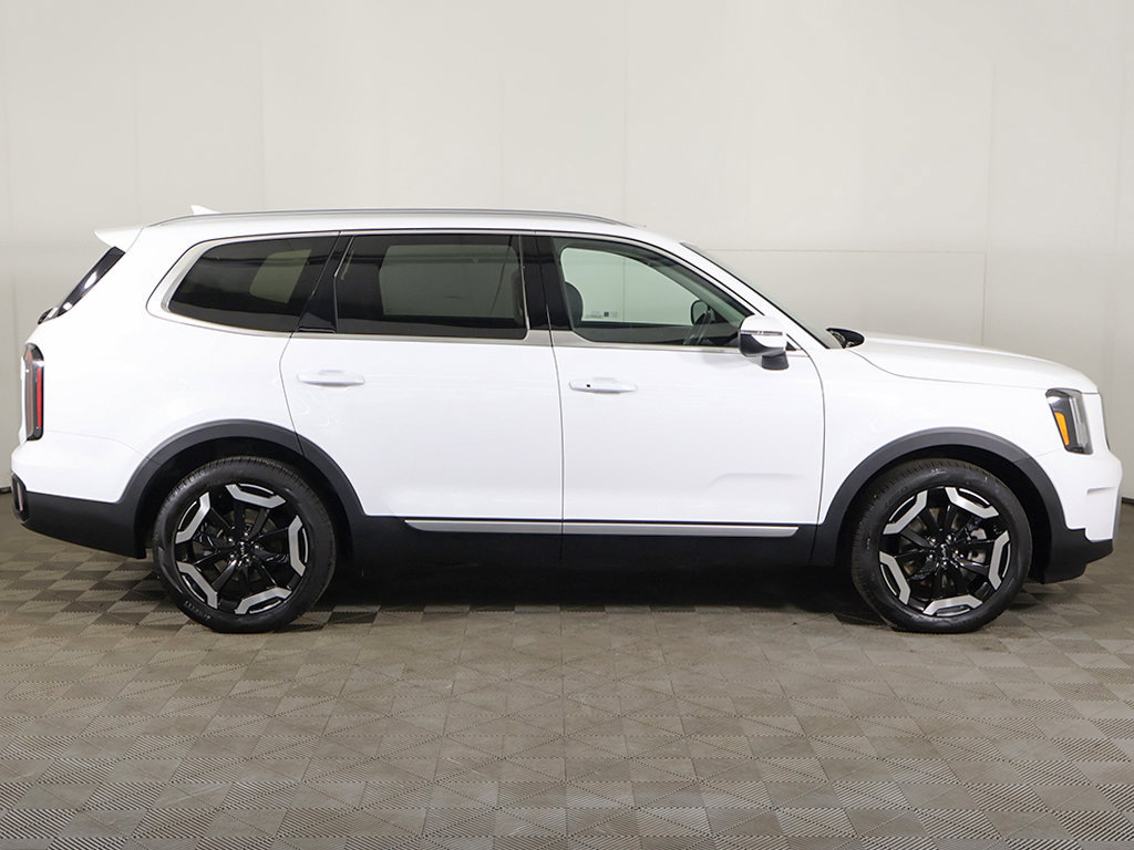 Certified 2025 Kia Telluride EX AWD/4WD image 21