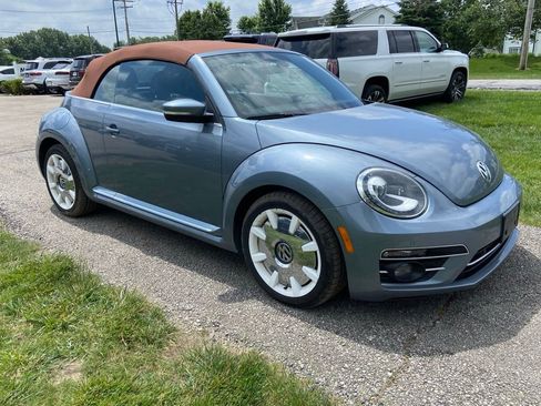 Used 2019 Volkswagen Beetle 2.0T Final Edition SEL FWD image 7