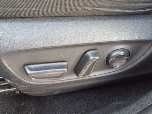Used 2024 Toyota RAV4 XLE FWD image 14