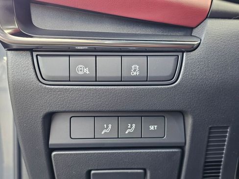 New 2026 MAZDA MAZDA3 2.5 S Hatchback w/ Premium Pkg image 34