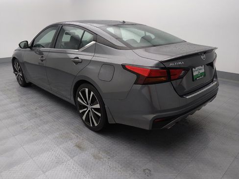 Used 2022 Nissan Altima 2.5 SR image 3