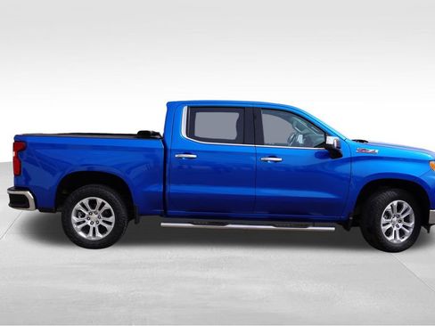 Certified 2022 Chevrolet Silverado 1500 LTZ w/ LTZ Premium Package image 3
