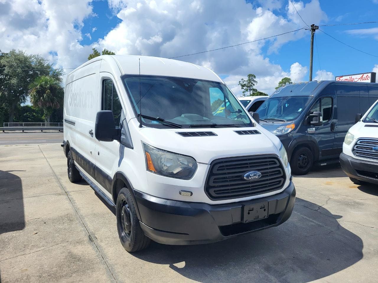 Used 2016 Ford Transit 150 148 Medium Roof RWD image 5